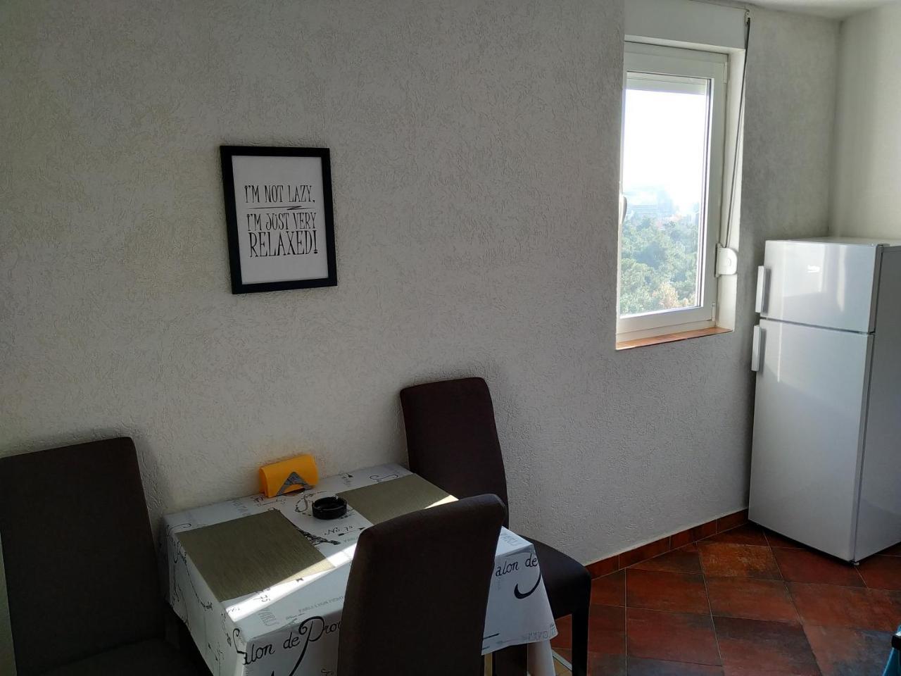 Apartment Dora Podgorica Eksteriør bilde